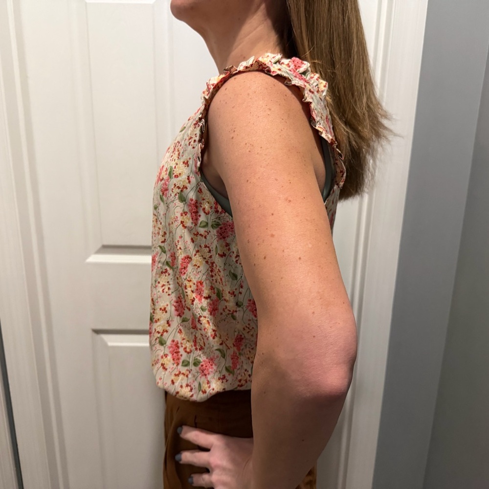 Floral Sleeveless Top